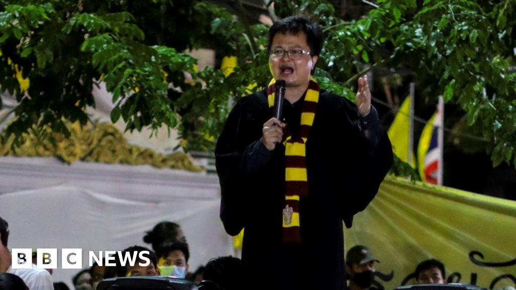 He questioned Thailand's monarchy dressed as Harry Potter. Now he's in jail for 34 yearsThailand has prosecuted 294 people since 2020 under its lèse majesté law, with sentences going up to 50 years.3 hrs agoAsia He questioned Thailand's monarchy dressed as Harry Potter. Now he's in jail for 34 yearsThailand has prosecuted 294 people since 2020 under its lèse majesté law, with sentences going up to 50 years.3 hrs agoAsia